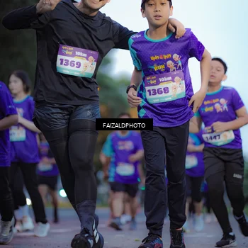 Runner Photo 8325035