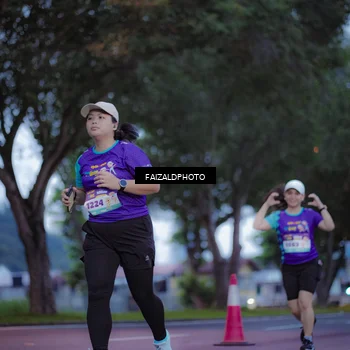 Runner Photo 8325036
