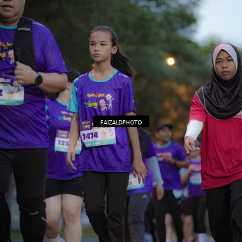 Runner Photo 8325039
