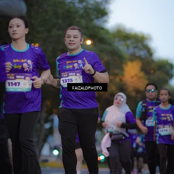 Runner Photo 8325047