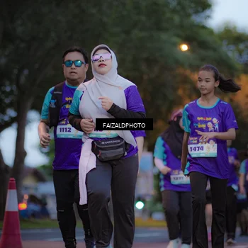 Runner Photo 8325048