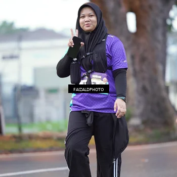 Runner Photo 8325079