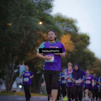 Runner Photo 8325087