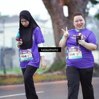 Runner Photo 8325088