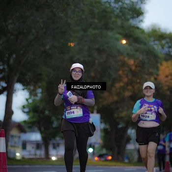 Runner Photo 8325101