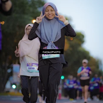Runner Photo 8325108