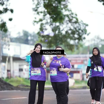 Runner Photo 8325118