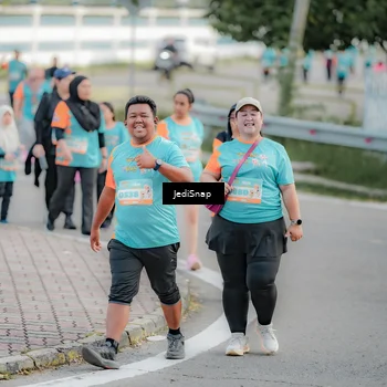 Runner Photo 8325120