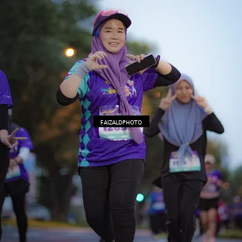 Runner Photo 8325124
