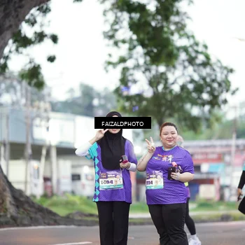 Runner Photo 8325125
