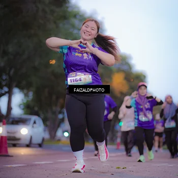 Runner Photo 8325129