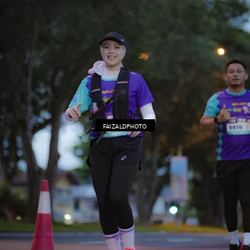 Runner Photo 8325141