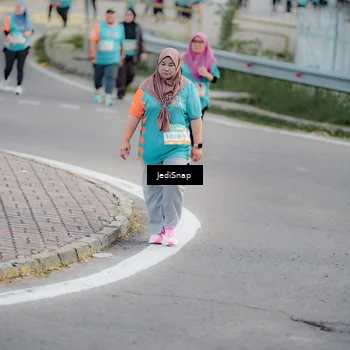 Runner Photo 8325169