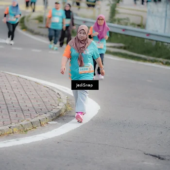 Runner Photo 8325170