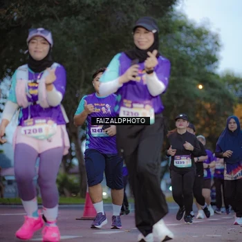 Runner Photo 8325197