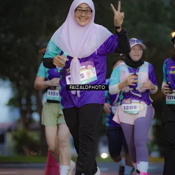 Runner Photo 8325202