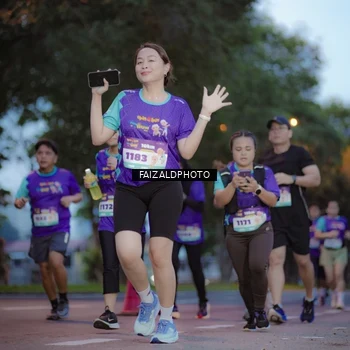 Runner Photo 8325212