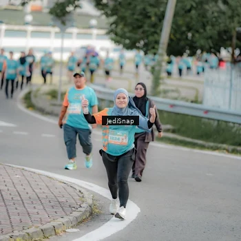 Runner Photo 8325220