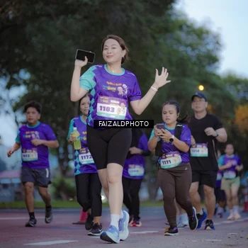 Runner Photo 8325228