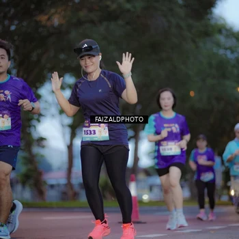 Runner Photo 8325235
