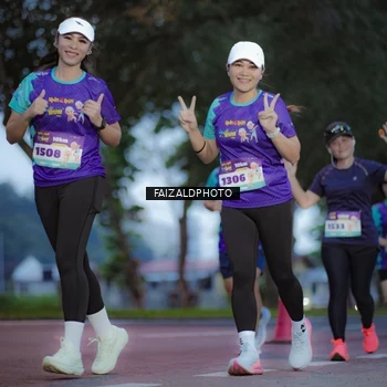 Runner Photo 8325240