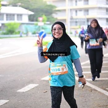 Runner Photo 8325248
