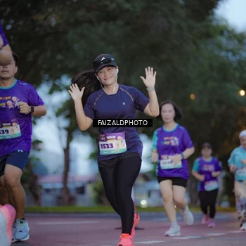 Runner Photo 8325250