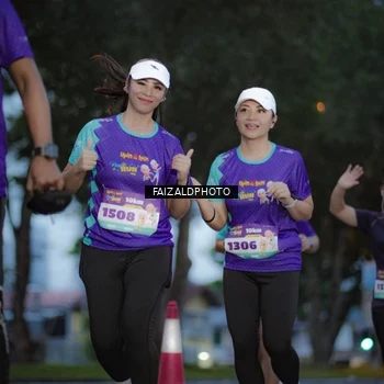 Runner Photo 8325253