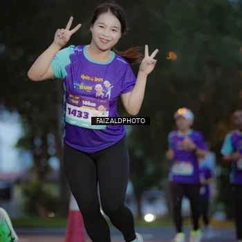 Runner Photo 8325268