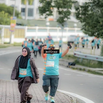Runner Photo 8325270