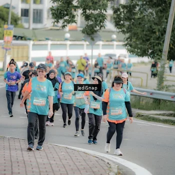 Runner Photo 8325281