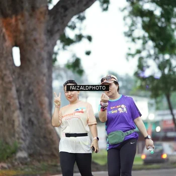 Runner Photo 8325289