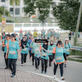 Runner Photo 8325291