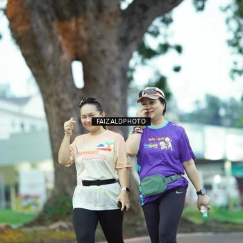 Runner Photo 8325292