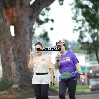 Runner Photo 8325295