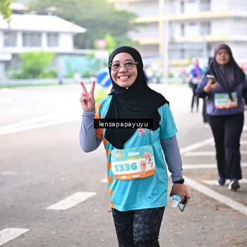 Runner Photo 8325299