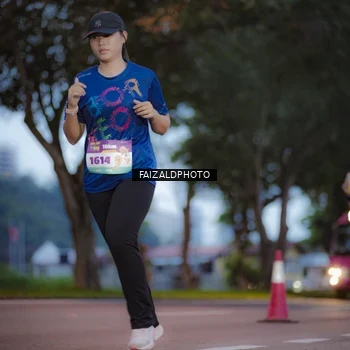 Runner Photo 8325317