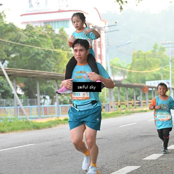Runner Photo 8325319
