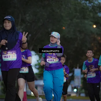 Runner Photo 8325330