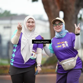 Runner Photo 8325353