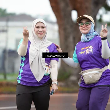 Runner Photo 8325357