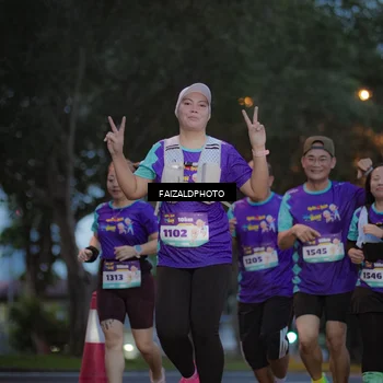 Runner Photo 8325447