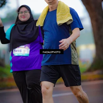 Runner Photo 8325451