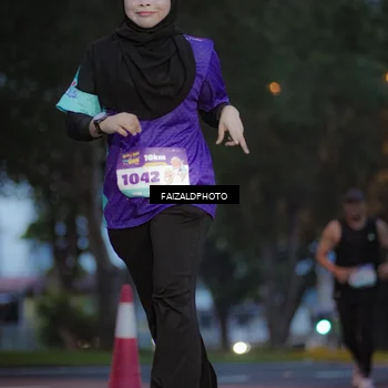 Runner Photo 8325464