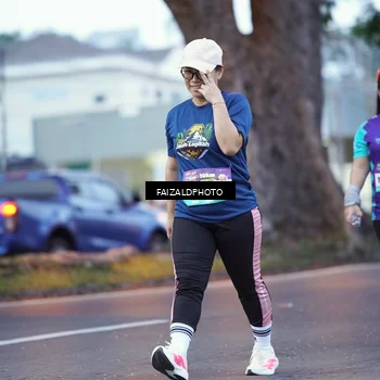 Runner Photo 8325505
