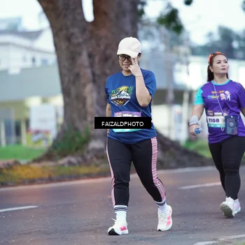 Runner Photo 8325509