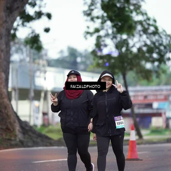 Runner Photo 8325546