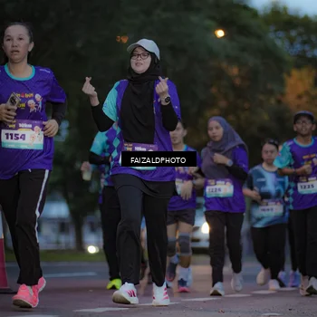 Runner Photo 8325547