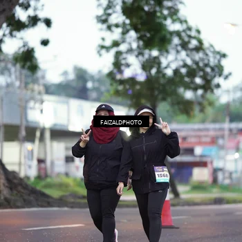 Runner Photo 8325556