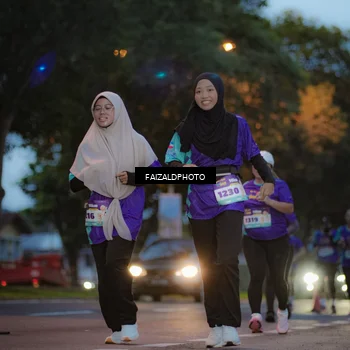 Runner Photo 8325566